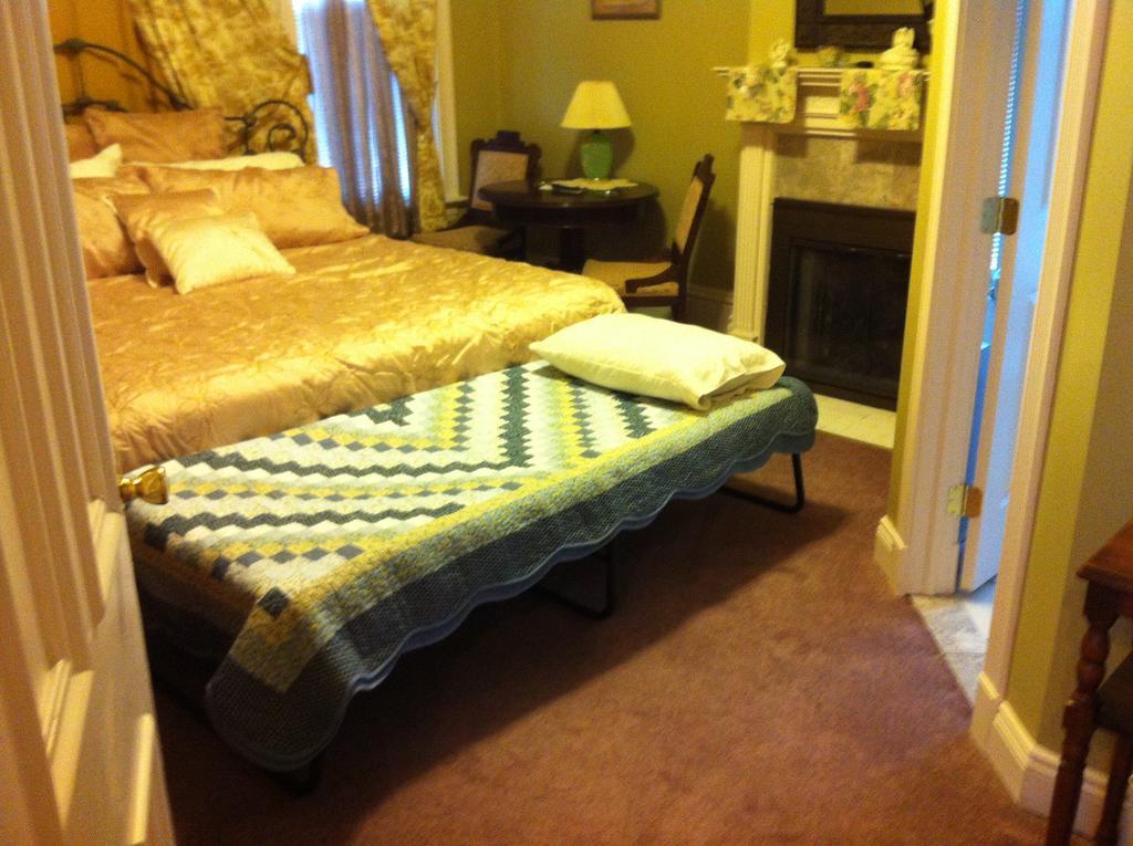 Bayberry House Bed And Breakfast 스튜번빌 외부 사진